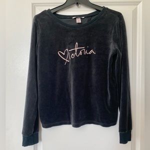 Victoria’s Secret Black Long Sleeve Open Back Sweatshirt - size M